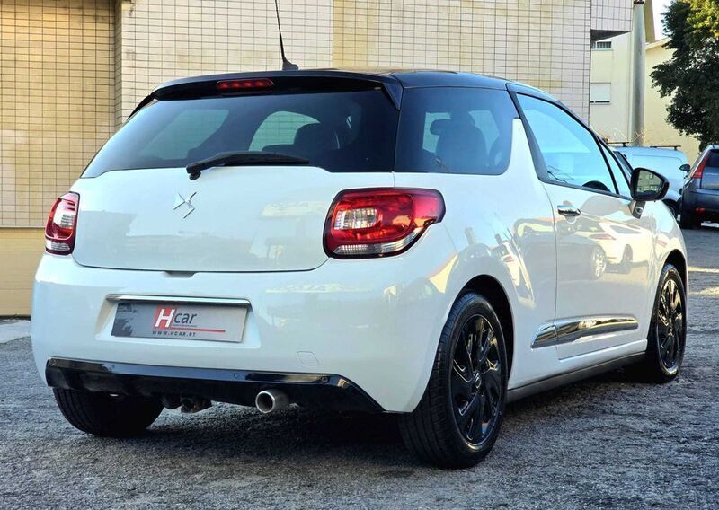 Usado Citroën DS3 Sport Chic 92 HP (67 kW) 2013