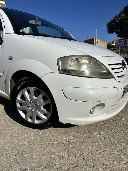 Usado 2004 Citroën C3 Sedan | € 1.750 (Preço justo) - Imagem 1/4