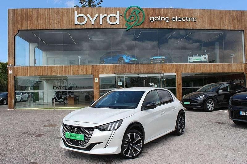Branco Usado 2022 Peugeot e-208 GT Citadino | € 19.900 (Bom preço) - Imagem 1/4
