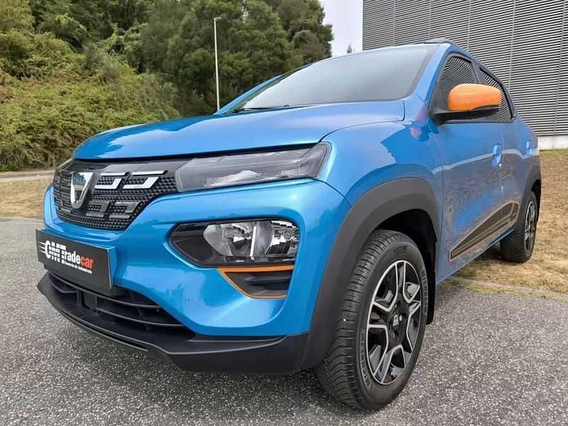 Cinzento Usado 2021 Dacia Spring Comfort Plus Citadino | € 10.999 (Bom preço) - Imagem 1/4