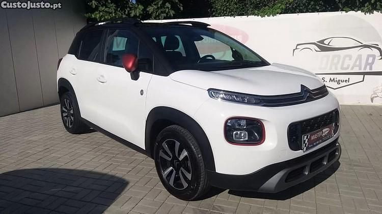 Branco Usado 2021 Citroën C3 PureTech Citadino | € 12.990 (Preço justo) - Imagem 1/1