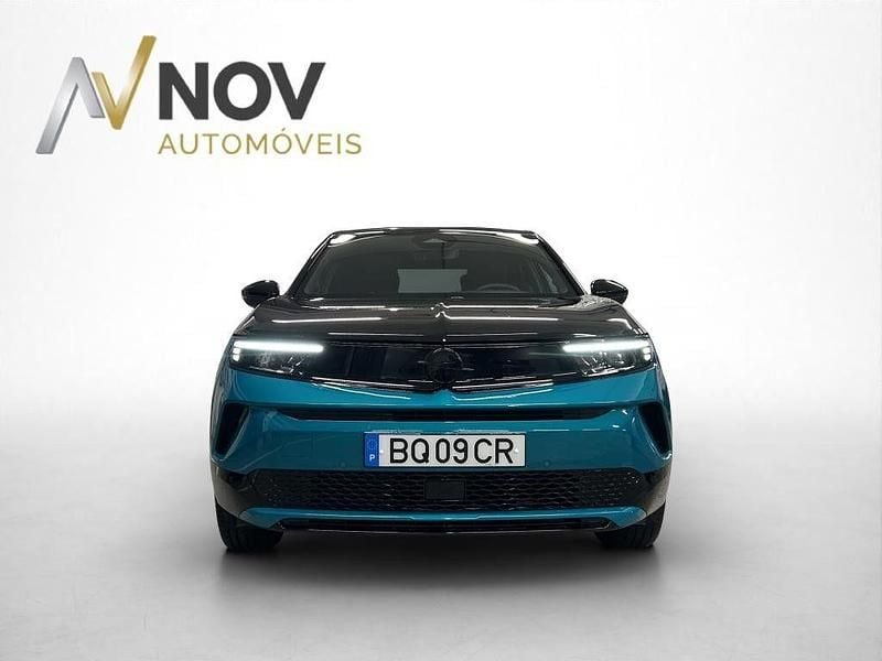 Usado Opel Mokka-e 114 kW (156 HP) 2025 Verde SUV