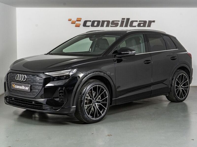 Preto Usado 2022 Audi Q4 e-tron Comfort SUV | € 39.980 (Preço justo) - Imagem 1/1