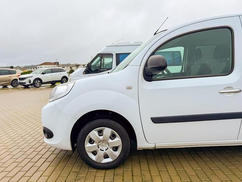 Usado Renault Kangoo 95 HP (69 kW) 2020 Branco Monovolume