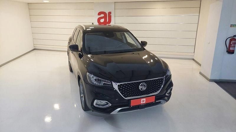 Preto Usado 2022 MG EHS Luxury SUV | € 24.990 - Imagem 1/4