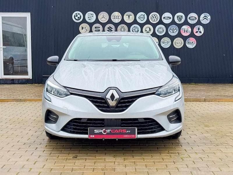 Usado Renault Clio V 85 HP (62 kW) 2020 Cinzento