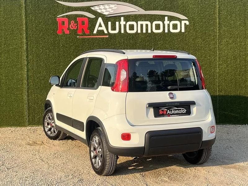 Usado Fiat Panda 4x4 S 95 HP (69 kW) 2017 Branco Citadino