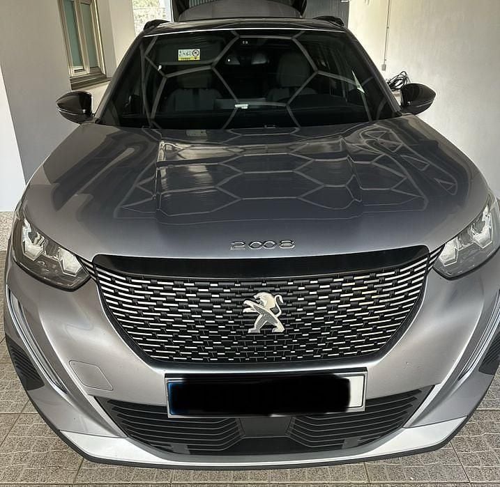 Usado 2023 Peugeot e-2008 Allure SUV | € 20.500 (Preço justo) - Imagem 1/4