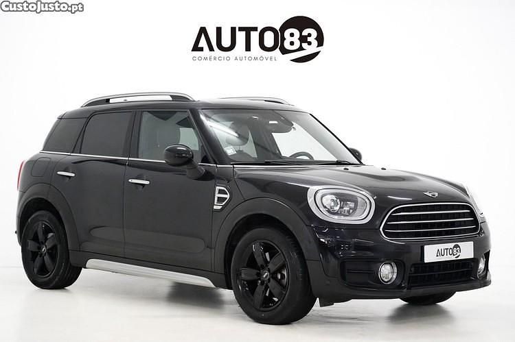 Castanho Usado 2017 Mini Cooper D Countryman SUV | € 20.990 - Imagem 1/1