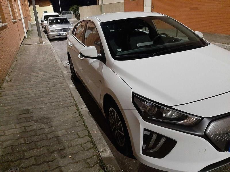 Usado 2020 Hyundai Ioniq Citadino | € 13.750 (Preço justo) - Imagem 1/4