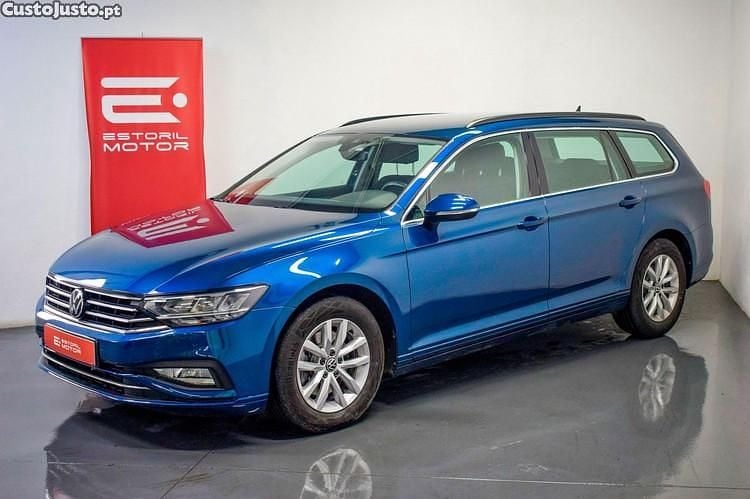 Azul Usado 2020 VW Passat Business Carrinha | € 23.500 (Preço justo) - Imagem 1/1
