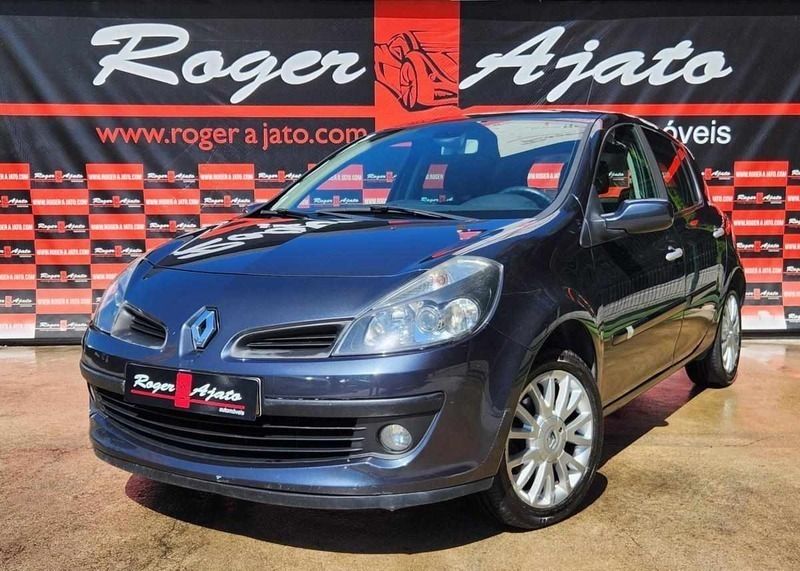 Cinzento (metalizado) Usado 2008 Renault Clio II Citadino | € 6.900 (Preço justo) - Imagem 1/4