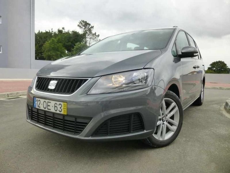Outra (metalizado) Usado 2013 Seat Alhambra Style Monovolume | € 17.900 - Imagem 1/4