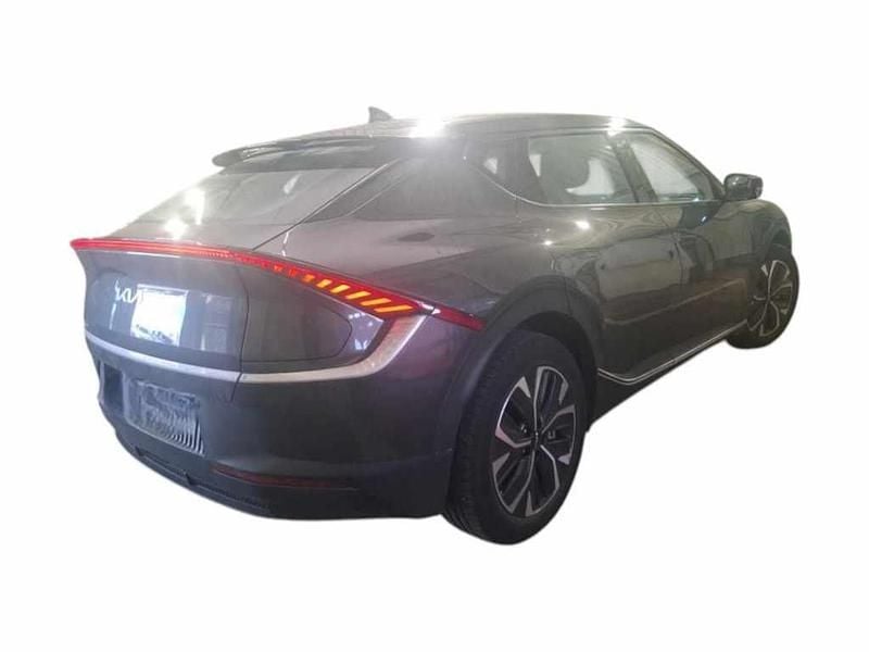 Usado Kia EV6 167 kW (228 HP) 2022 Cinzento SUV