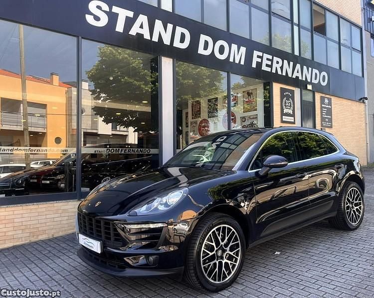 Preto Usado 2015 Porsche Macan S SUV | € 32.750 (Caro) - Imagem 1/1