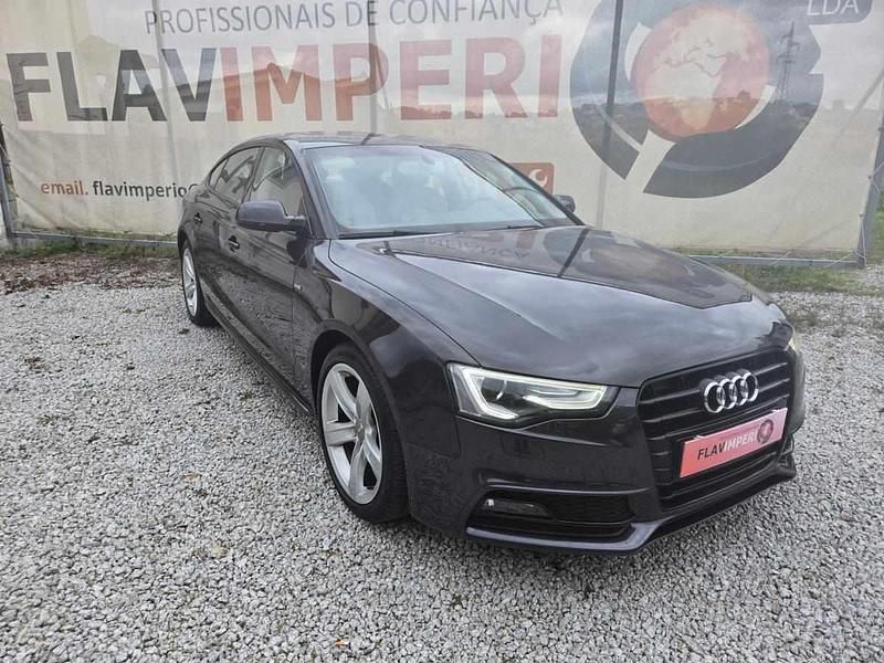 Cinzento Usado 2015 Audi A5 Coupé | € 19.900 (Preço justo) - Imagem 1/4