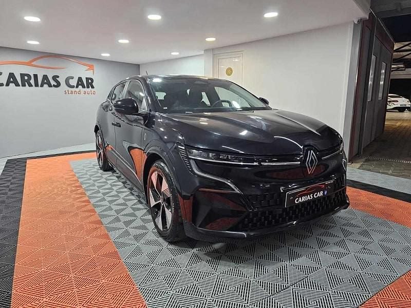 Usado Renault Mégane IV Techno 160 kW (218 HP) 2022 Preto