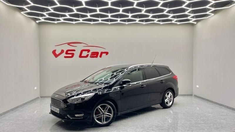 Preto Usado 2017 Ford Focus Carrinha | € 13.900 (Caro) - Imagem 1/4