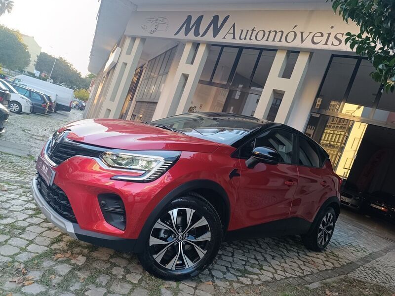 Vermelho Usado 2024 Renault Captur Evolution SUV | € 22.450 (Preço justo) - Imagem 1/4