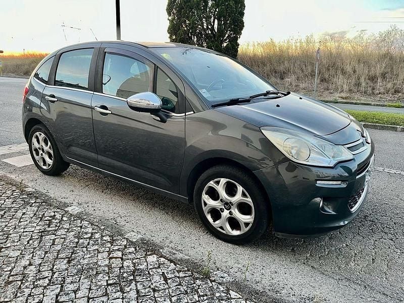 Usado 2014 Citroën C3 Exclusive Citadino | € 6.250 (Bom preço) - Imagem 1/4
