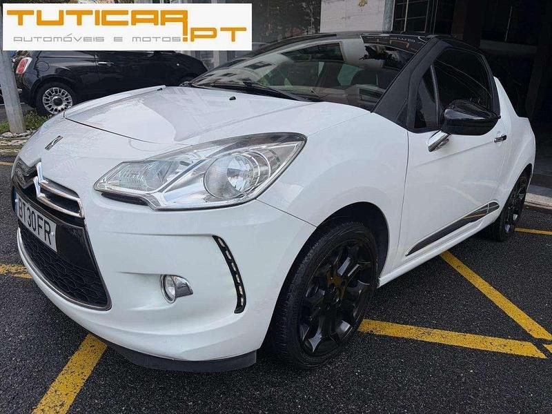 Branco Usado 2013 Citroën DS3 Sport Chic Citadino | € 8.900 (Bom preço) - Imagem 1/4