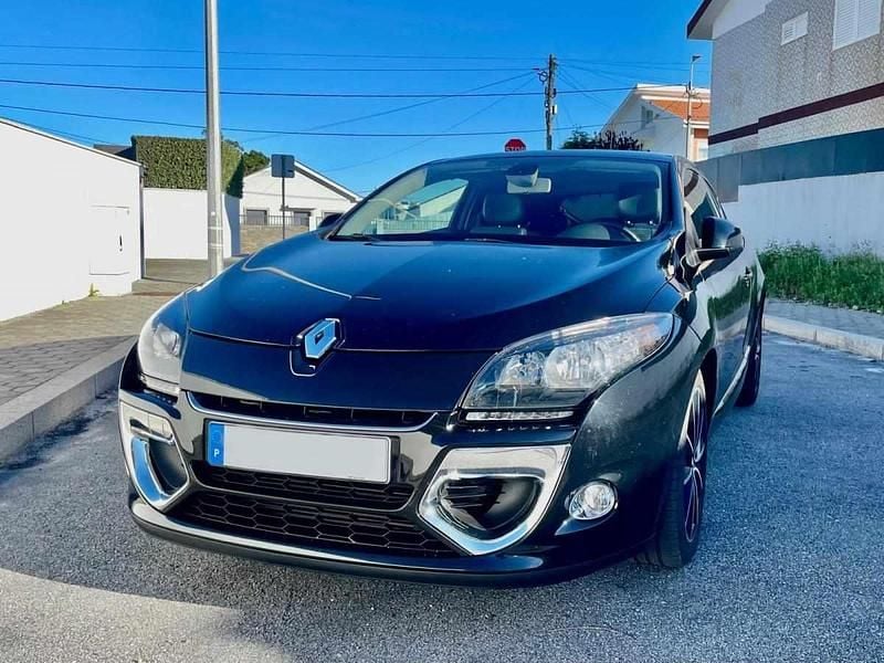 Preto Usado 2015 Renault Mégane Coupé Coupé | € 10.250 - Imagem 1/4