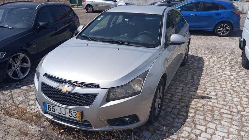 Usado 2010 Chevrolet Cruze Sedan | € 3.800 (Bom preço) - Imagem 1/4