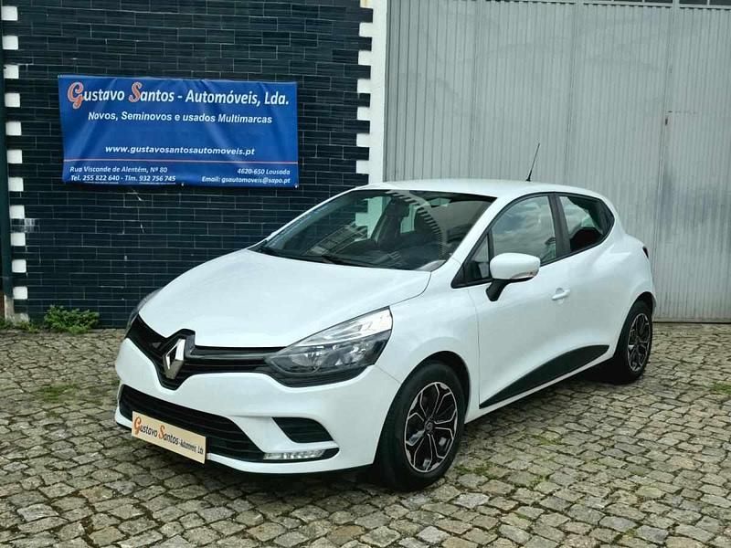 Usado Renault Clio IV 116 HP (85 kW) 2019 Branco Citadino