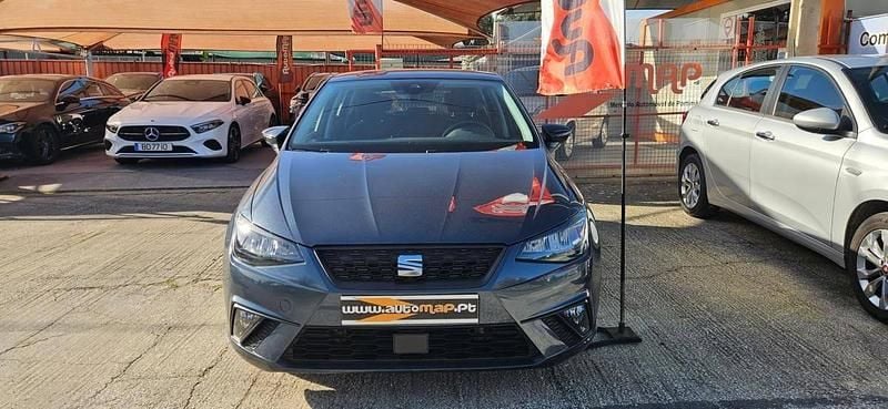 Usado Seat Ibiza Style 95 HP (69 kW) 2023 Cinza Citadino