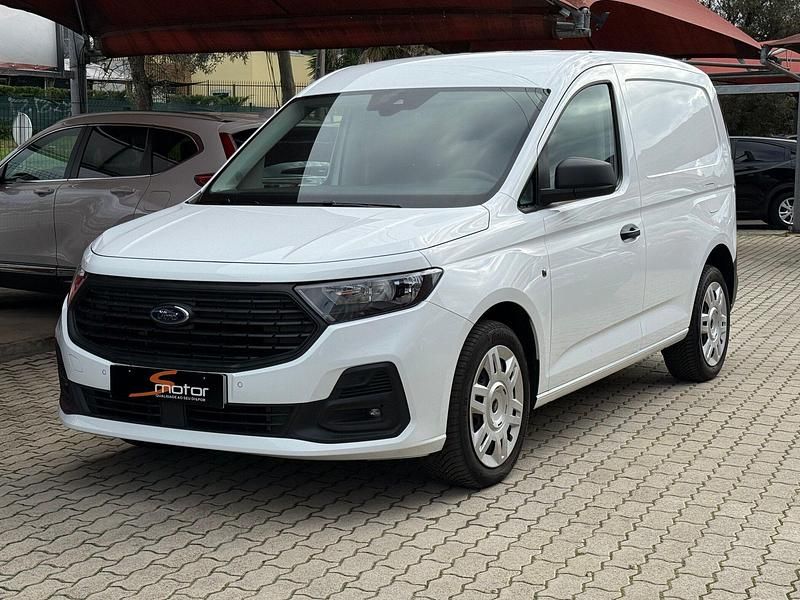 Branco Usado 2024 Ford Transit Trend | € 21.950 - Imagem 1/4