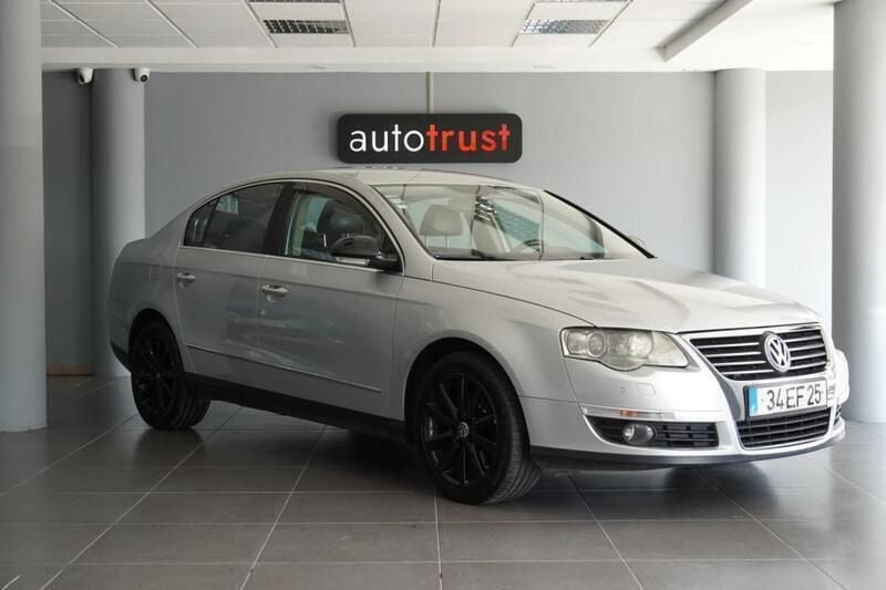 Cinzento Usado 2007 VW Passat Sedan | € 5.900 (Bom preço) - Imagem 1/1