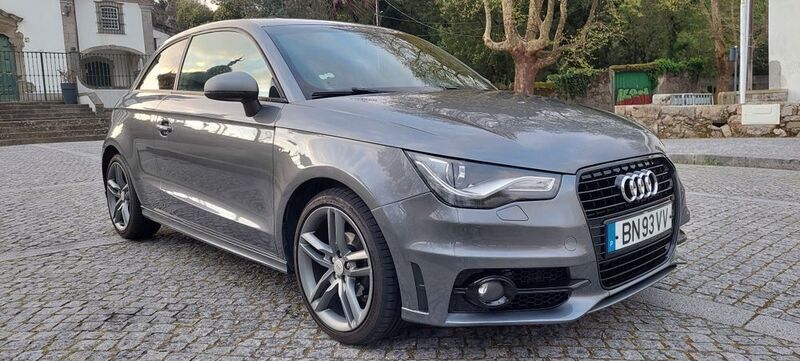Usado 2013 Audi A1 S-Line Citadino | € 10.990 (Bom preço) - Imagem 1/4