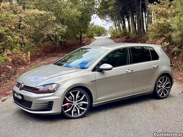 Cinza Usado 2015 VW Golf VII GTI Citadino | € 24.990 (Preço elevado) - Imagem 1/1