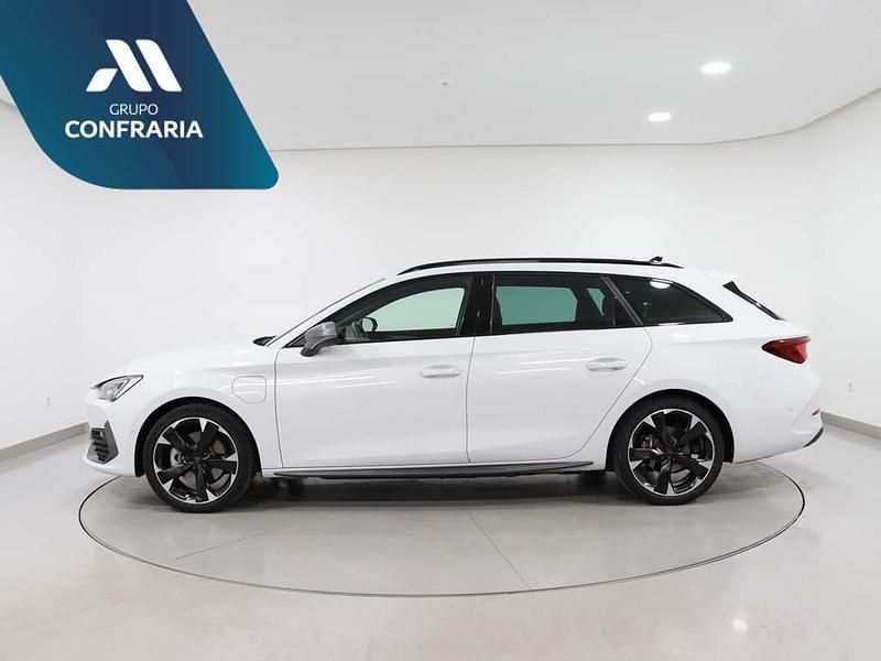 Usado Cupra Leon 204 HP (150 kW) 2024 Branco