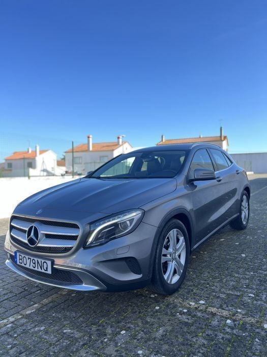 Usado 2016 Mercedes GLA180 SUV | € 17.950 (Bom preço) - Imagem 1/4