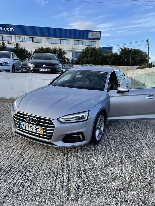 Usado 2017 Audi A5 Sportback S-Line Sedan | € 23.400 (Bom preço) - Imagem 1/4
