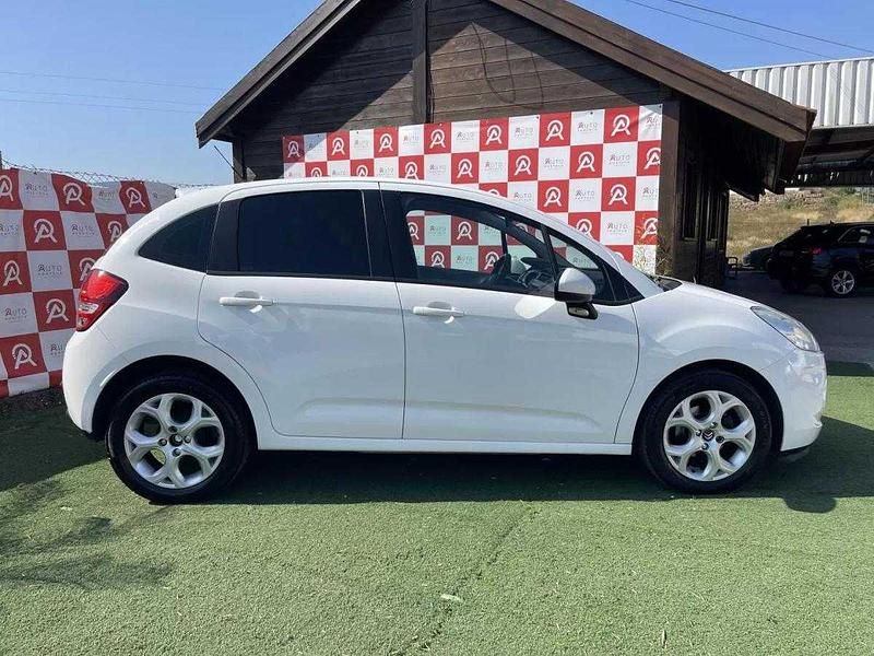 Branco Usado 2011 Citroën C3 Citadino | € 4.490 - Imagem 1/1