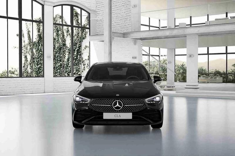 Preto Novo 2025 Mercedes CLA250e Sedan | € 48.150 - Imagem 1/4