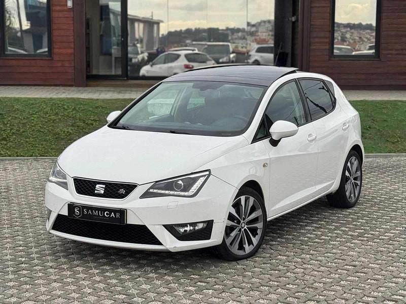 Branco Usado 2017 Seat Ibiza Citadino | € 11.990 (Bom preço) - Imagem 1/4