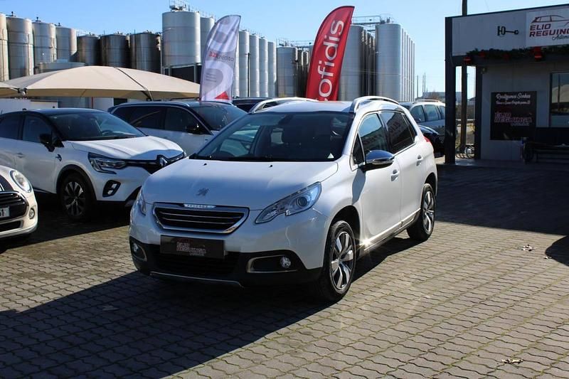 Branco Usado 2014 Peugeot 2008 Allure SUV | € 9.900 (Preço justo) - Imagem 1/4