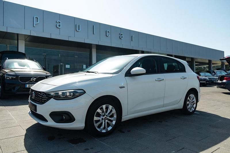 Branco Usado 2019 Fiat Tipo | € 9.900 (Preço justo) - Imagem 1/4