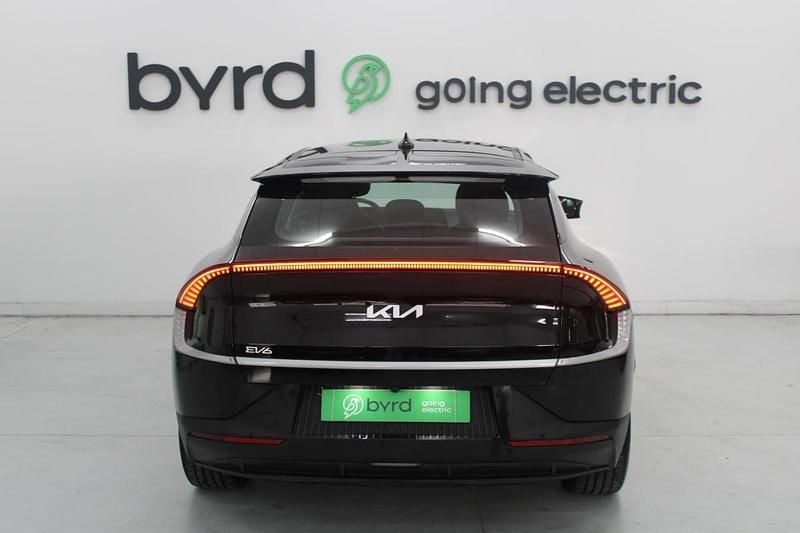 Usado Kia EV6 168 kW (229 HP) 2022 Preto SUV
