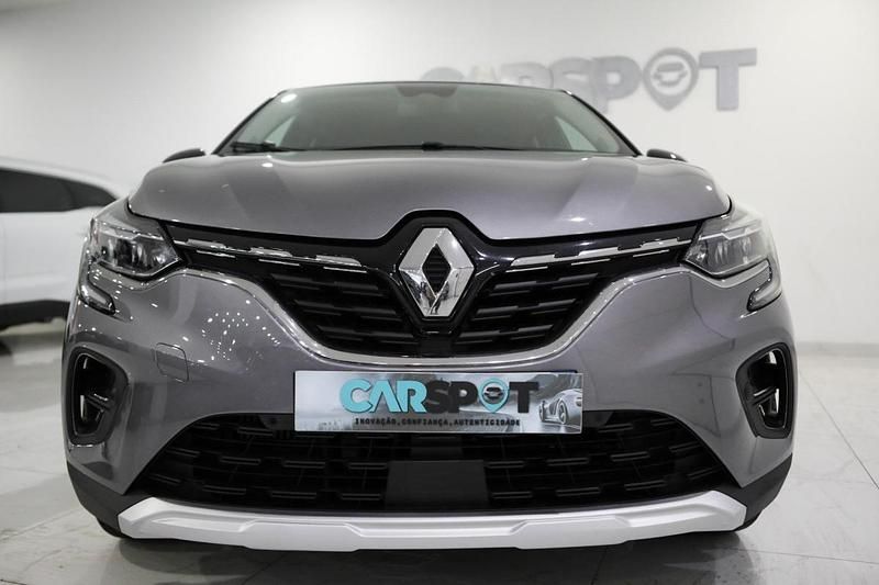 Usado Renault Captur Intens 90 HP (66 kW) 2022 Cinza SUV