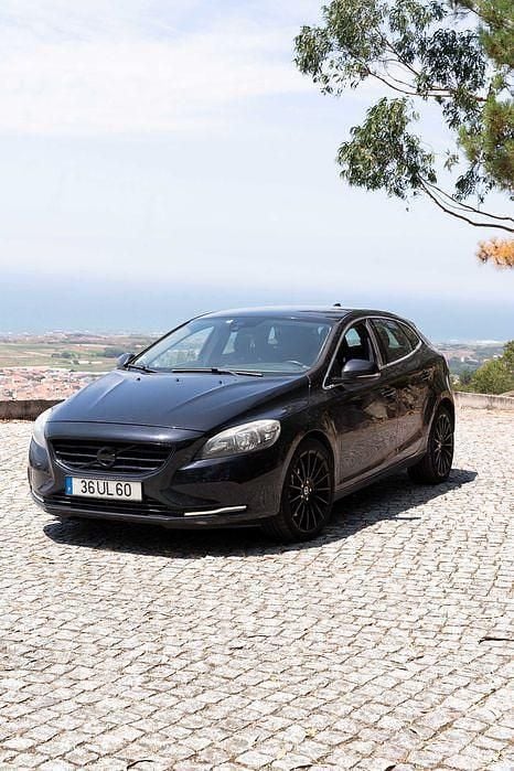 Usado 2014 Volvo V40 Carrinha | € 10.700 (Bom preço) - Imagem 1/4