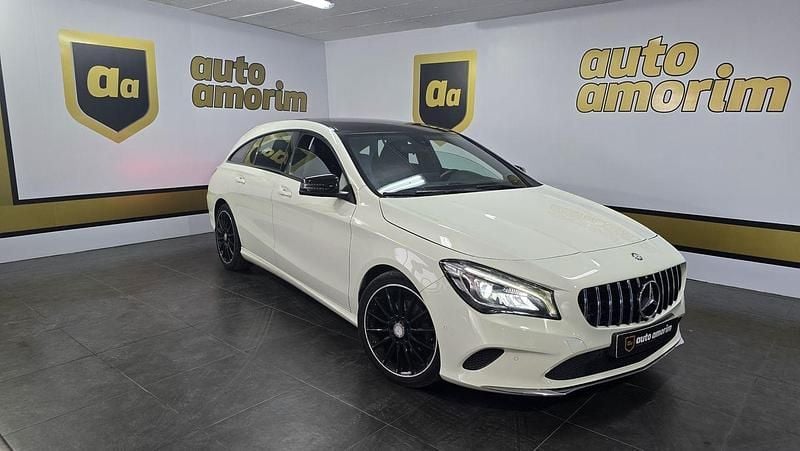 Branco Usado 2016 Mercedes CLA180 Shooting Brake Urban Carrinha | € 19.500 (Preço justo) - Imagem 1/4