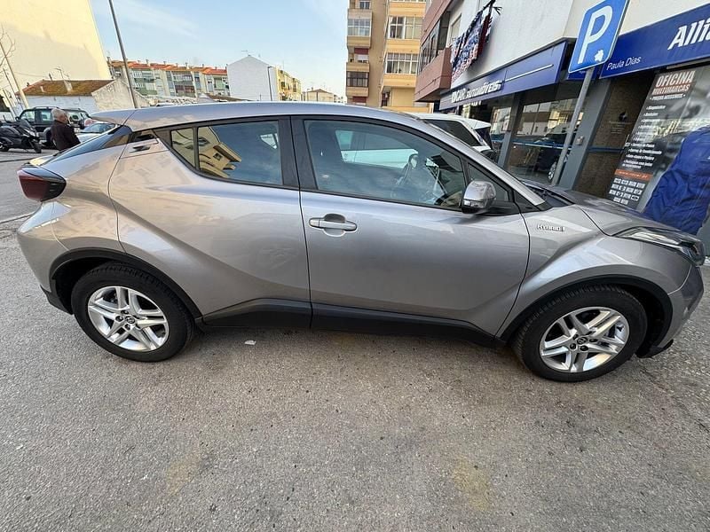 Usado Toyota C-HR 122 HP (89 kW) 2021 Cinza SUV