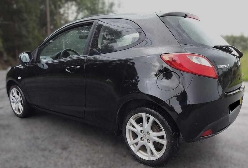 Usado 2009 Mazda 2 Inclusive | € 4.600 (Bom preço) - Imagem 1/4