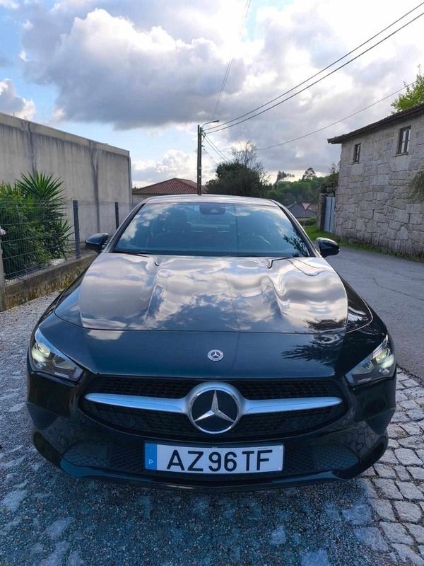 Preto Usado 2023 Mercedes CLA180 Sedan | € 36.500 (Preço justo) - Imagem 1/4