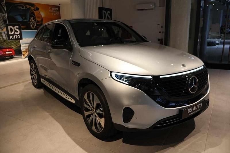 Cinzento Usado 2019 Mercedes EQC400 SUV | € 35.500 (Preço justo) - Imagem 1/4