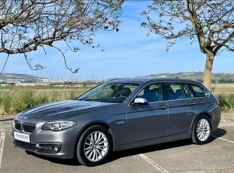 Cinzento Usado 2014 BMW 525 Luxury Line Carrinha | € 21.500 (Caro) - Imagem 1/4